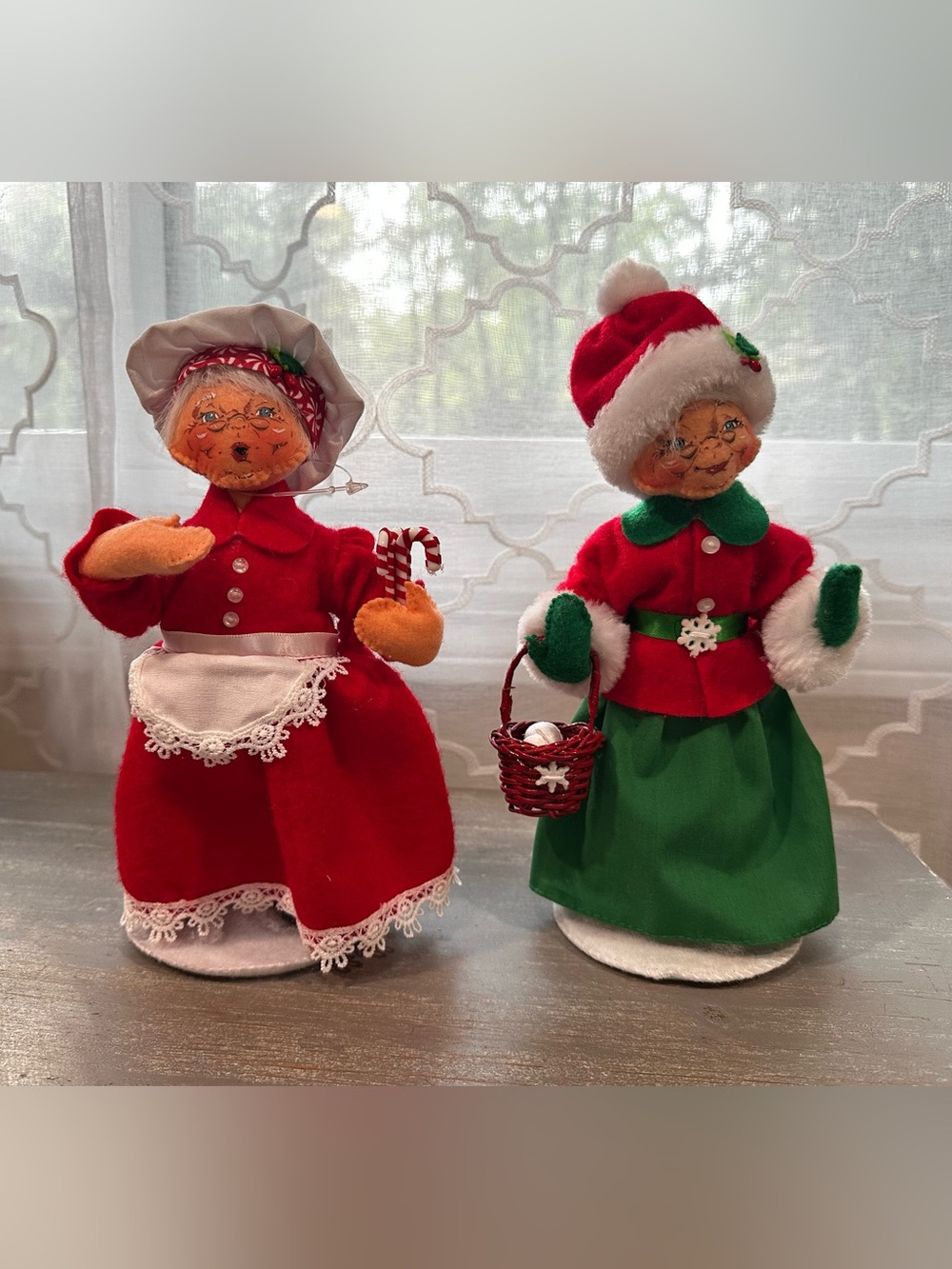 Lot of 2 Annalee Mrs. Claus Christmas Dolls 9" Felt Holiday Decor